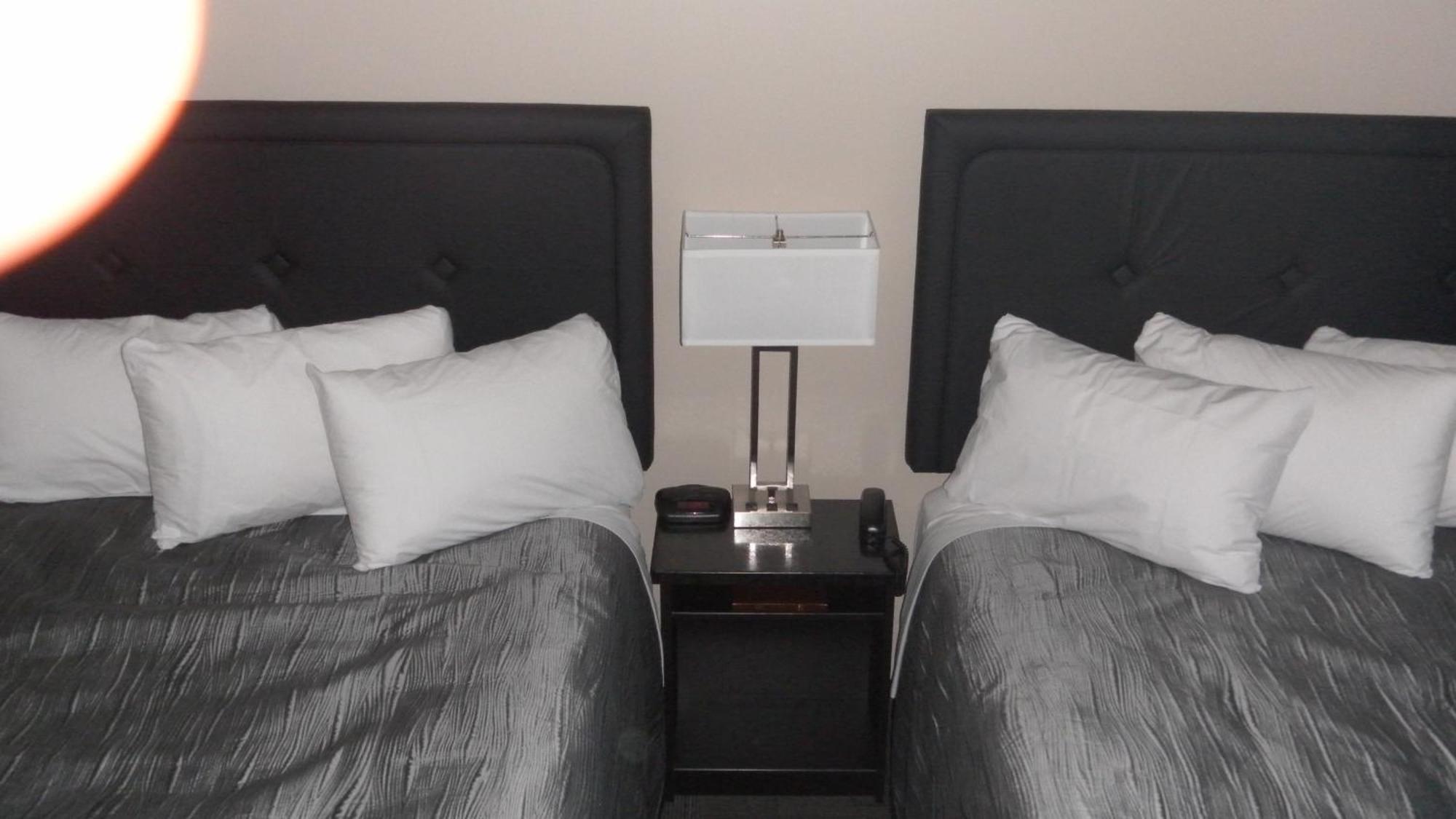 Stampeder Inn Ponoka Pokoj fotografie